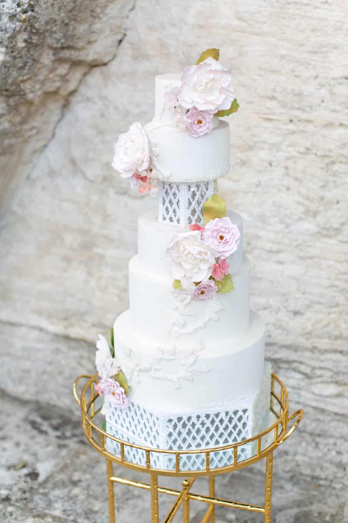 Wedding cake with floral and swarovski crystal details at Borgo Pignano